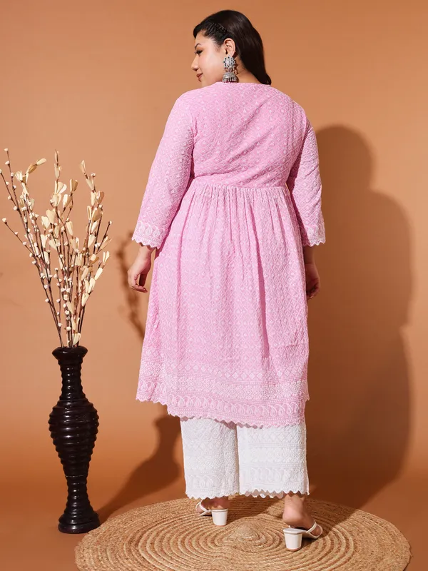 Pink_Fusion_Cotton_V-Neck_Printed_Kurta_Sets_For_Plus_Size_Women