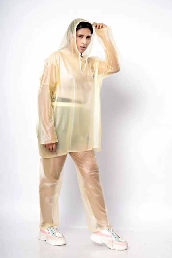 VG_TARP_Rain_Coat_for_Men_&_Women_Waterproof_With_Adjustable_Hood_Along_Waterproof_Rainwear_Suit_With_Pvc_Jacket,_Pants_and_Waterproof_Drawstring