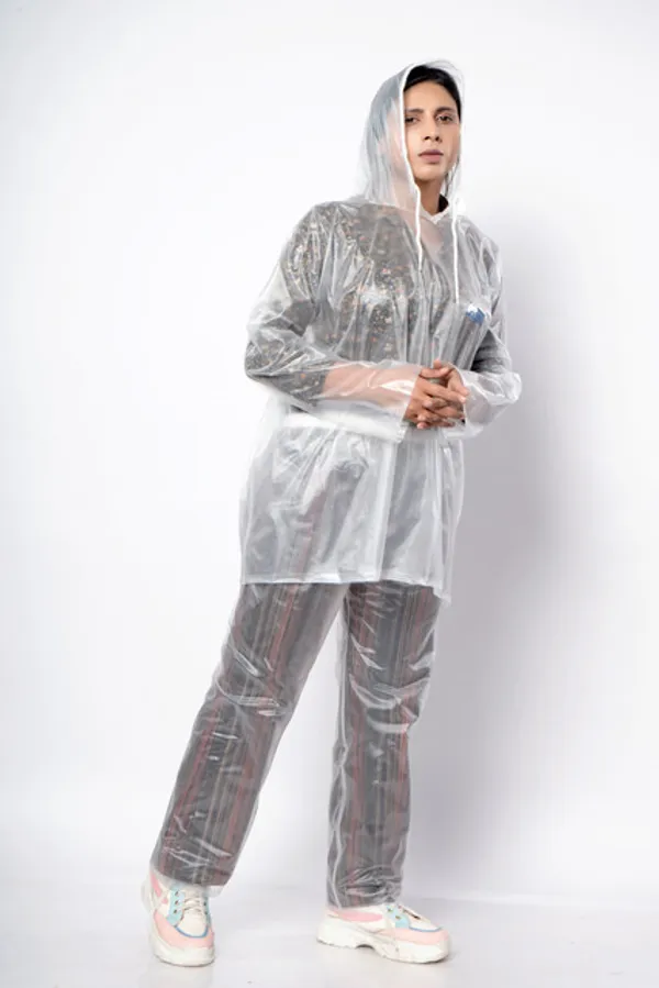VG_TARP_Rain_Coat_for_Men_&_Women_Waterproof_With_Adjustable_Hood_Along_Waterproof_Rainwear_Suit_With_Pvc_Jacket,_Pants_and_Waterproof_Drawstring