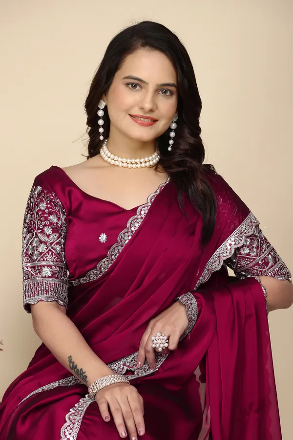 Red_Chiffon_Saree_With_Blouse_For_Women