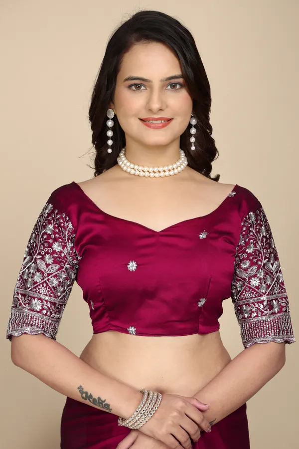 Red_Chiffon_Saree_With_Blouse_For_Women