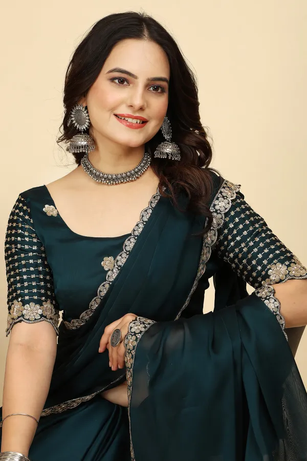 Teal_Chiffon_Saree_With_Blouse_Piece_For_Women