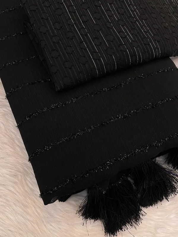 Black_Chiffon_Saree_With_Blouse_For_Women