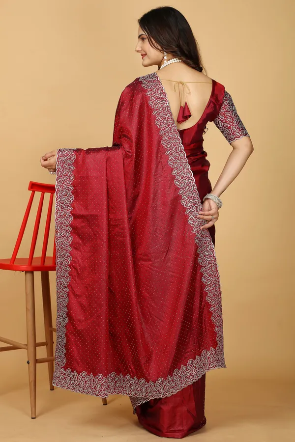 Maroon_Silk_Saree_With_Blouse_Piece_For_Women