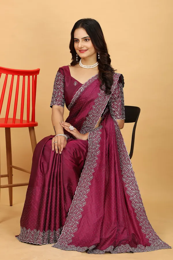 Purple_Silk_Saree_With_Blouse_Piece_For_Women