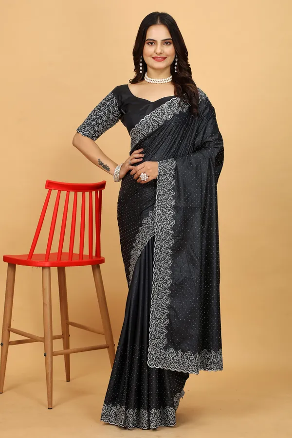 Black_Silk_Saree_With_Blouse_Piece_For_Women