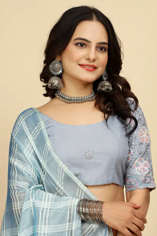 Aqua_Blue_Chiffon_Saree_With_Blouse_For_Women