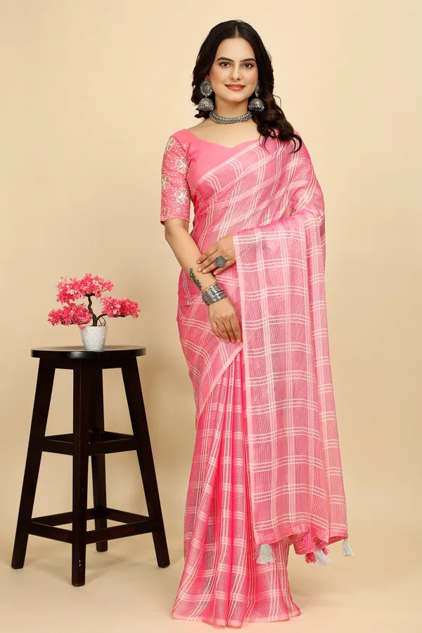 Pink_Chiffon_Saree_With_Blouse_For_Women