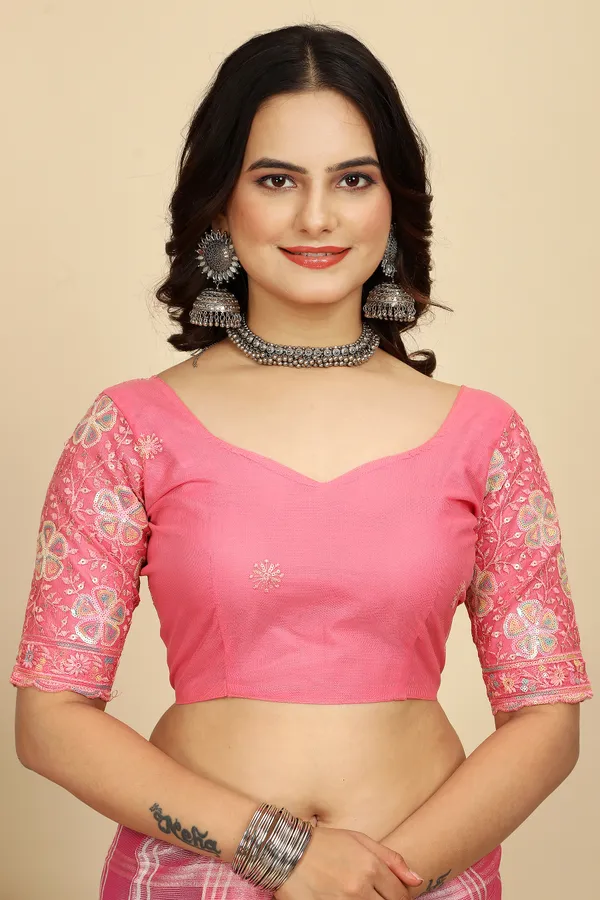 Pink_Chiffon_Saree_With_Blouse_For_Women