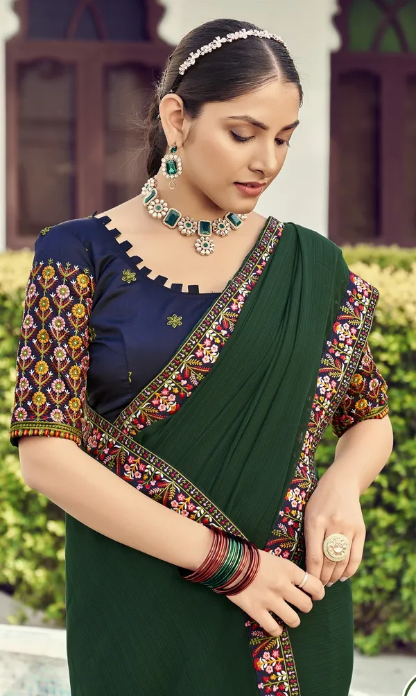 Green_Art_Silk_Traditional_Saree_For_Women