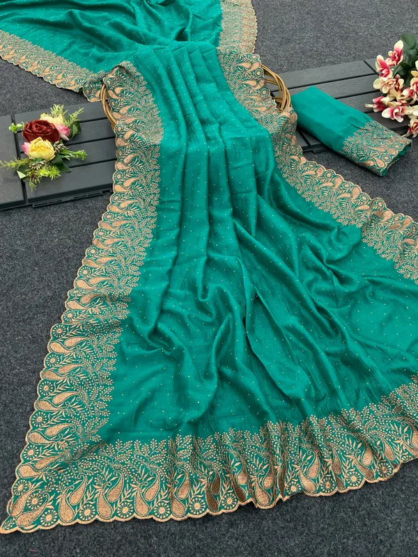 Green_Vichitra_Silk_Traditional_Saree_For_Women