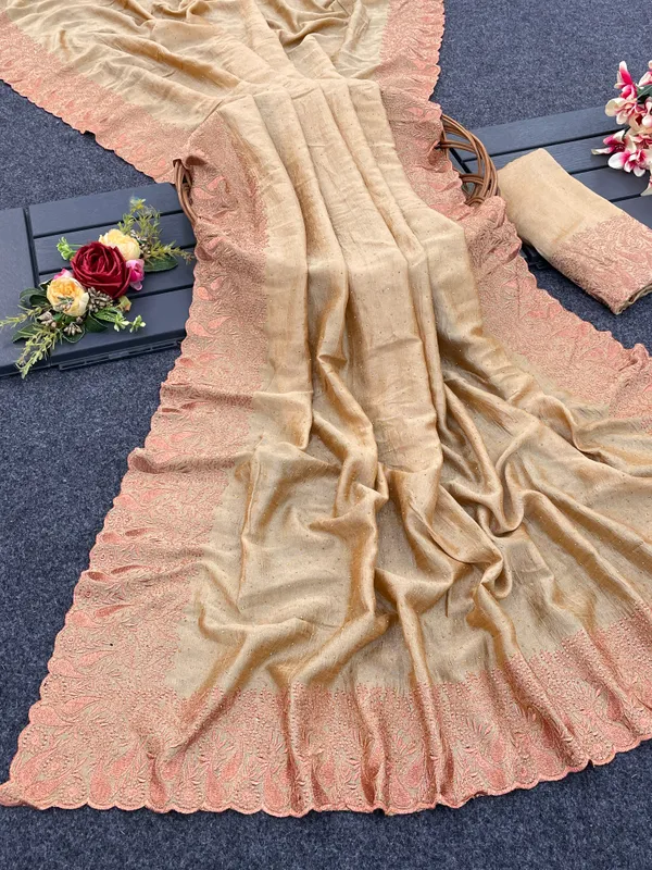 Beige_Vichitra_Silk_Traditional_Saree_For_Women