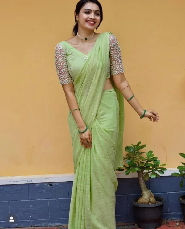 Green_Chiffon_Embroidered_Assam_Silk_Saree_For_Women