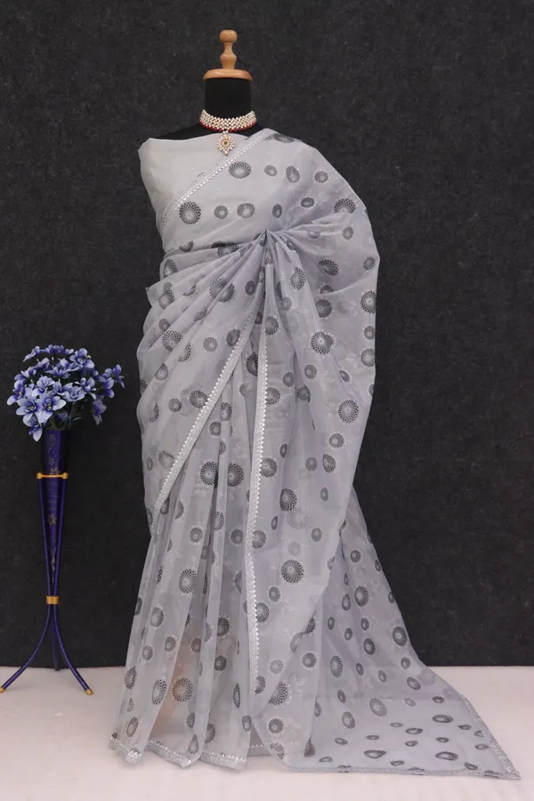 Grey_Organza_Dyed_Bollywood_Saree_For_Women