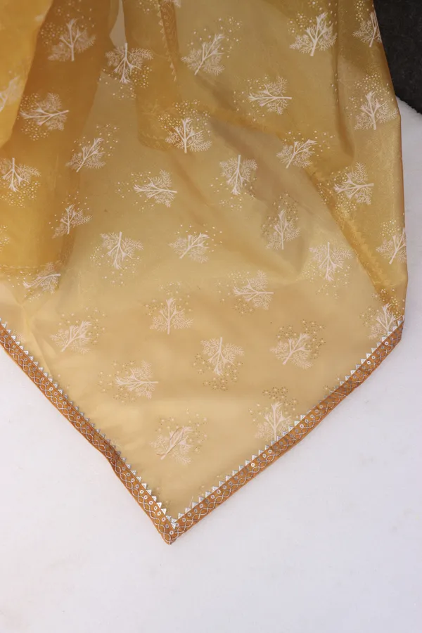 Gold_Organza_Printed_Bollywood_Saree_For_Women