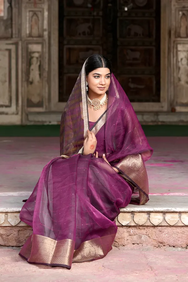Purple_Organza_Woven_Bollywood_Saree_For_Women