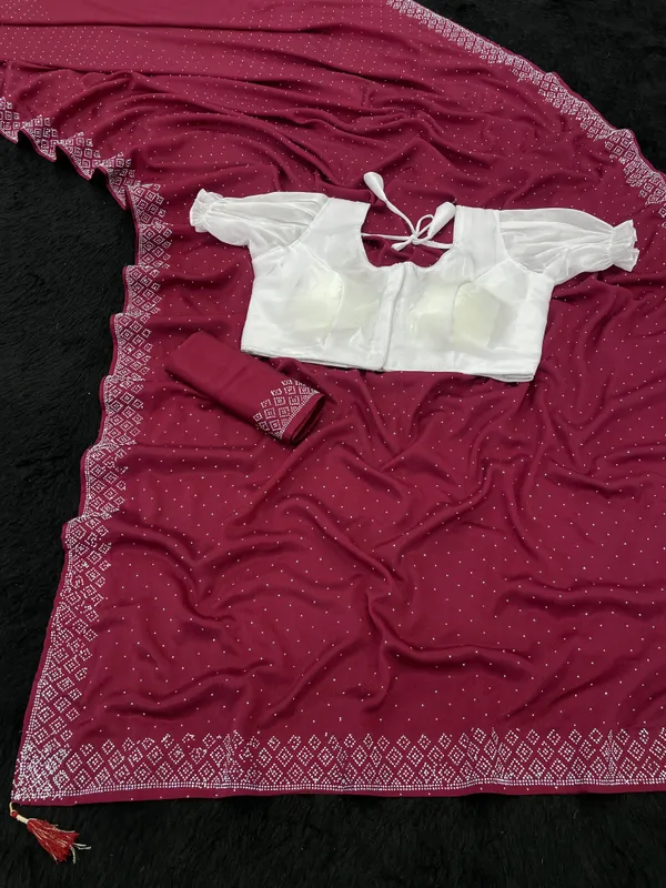 Maroon_Premium_Crepe_Saree_For_Women