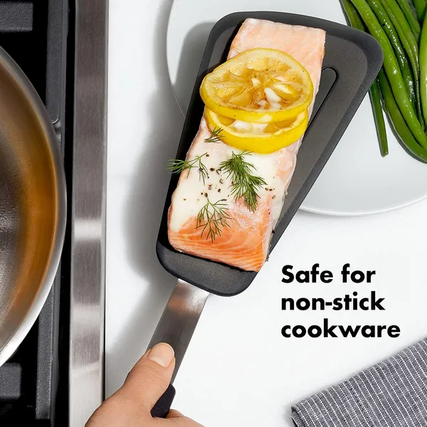 Stainless_Steel_Flexible_Slotted_Turner_Spatula