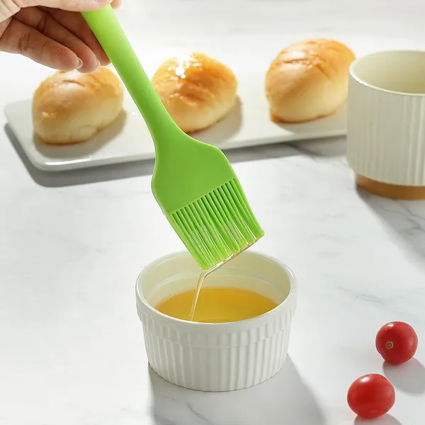 Silicone_Heat_Resistant_Pastry_Spread_Oil_Butter_Brushes