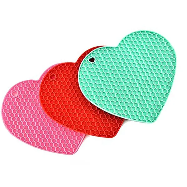 4_Piece_Non-Slip_Silicone_Trivet_Mats_(Green)