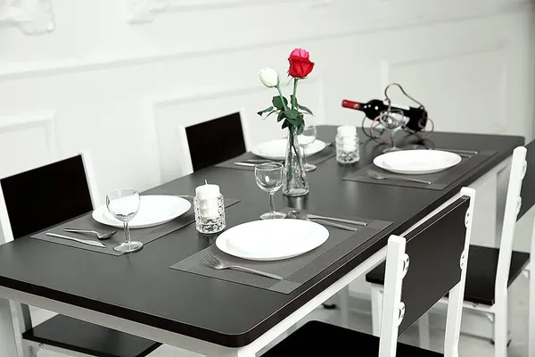 8_Pcs_Woven_Vinyl_Washable_Placemats_(Silver)