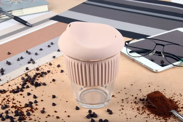 Coffee_Cup_with_Leak_Proof_Lid_and_Non-Slip_Sleeve_Mug