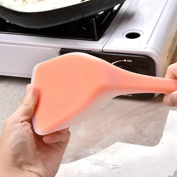 Silicone_Flexible_Wok_Spatula_for_Cookware_(Orange)