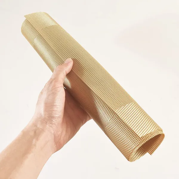 12_Pcs_Woven_Vinyl_Washable_Placemats_(Gold)