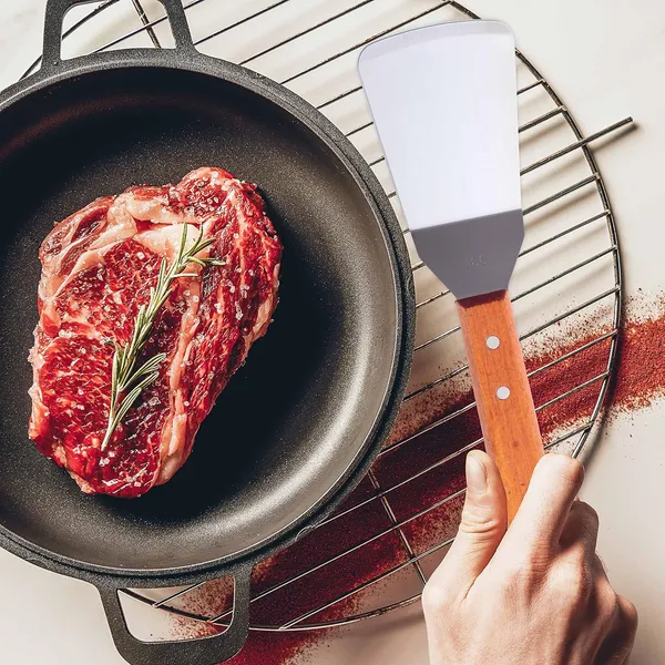 Stainless_Steel_Cooking_Spatula_with_Wooden_Handle_