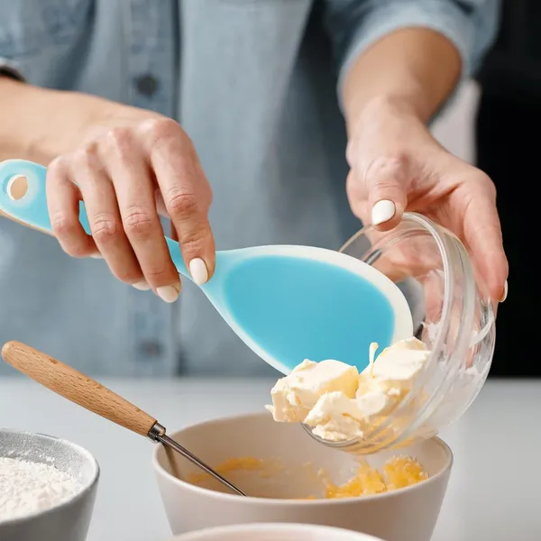 Silicone_Non-Stick_Rice_Paddle_Spoon_(Blue)
