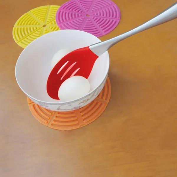 Red_&_Black_Silicone_Non-stick_Slotted_Spoon_2_Pcs