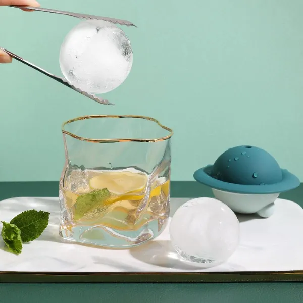 Silicone_Ice_Ball_Cube_Trays_(Blue)