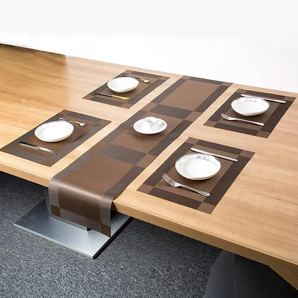 Combo_Of_4_Woven_Vinyl_Placemats_With_1_Pcs_Table_Runner_Set_(Brown)