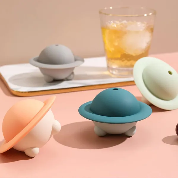 Silicone_Ice_Ball_Cube_Trays_(Grey)