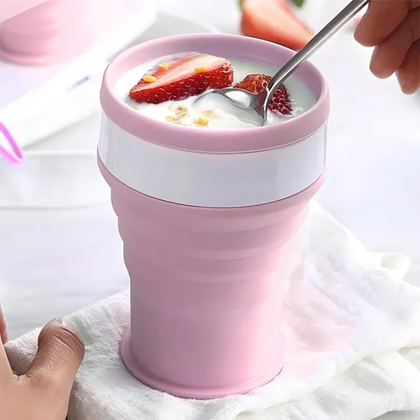 Silicone_Folding_Travel_Mug_Insulated_for_Hot_&_Cold_Drinks
