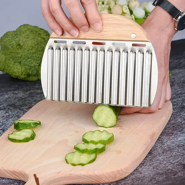 Stainless_Steel_Crinkle_Vegetable_Cutter_Tool