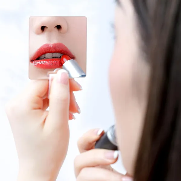 Compact_Hand_Square_Mirror_Cosmetic_Tool_(Pink)