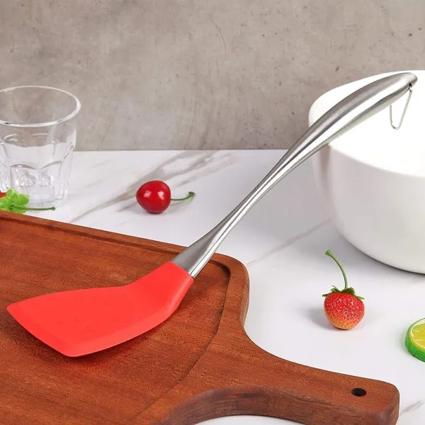 Red_Flexible_Silicone_Spatula_for_Eggs_and_Pasta_Serve_Set