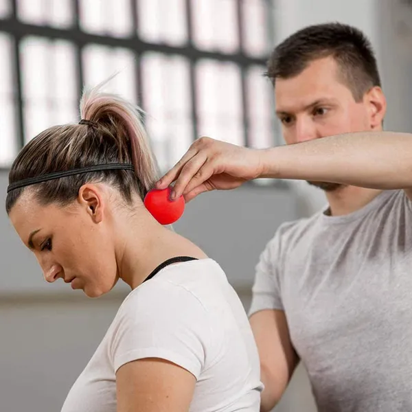 Rubber_Full_Body_Massage_Ball_for_High_Density_Acupressure