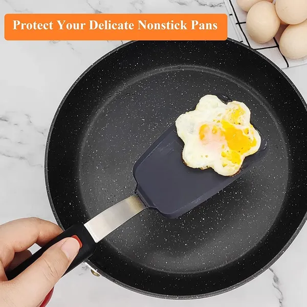 Silicone_Turner_Slotted_Spatula_for_Eggs,_Burgers