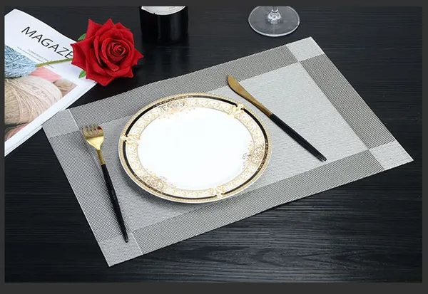 4_Woven_Vinyl_Placemats_With_1_Pcs_Table_Runner_Set_(Silver)