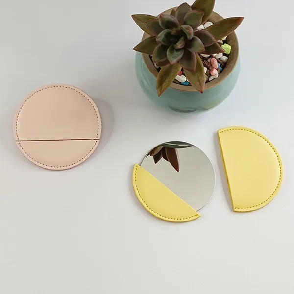 Compact_Hand_Mirror_Cosmetic_Tool_(Yellow)