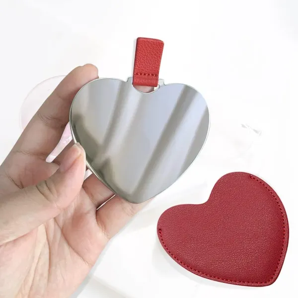 Compact_Hand_Heart_Mirror_Cosmetic_Tool
