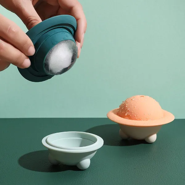 Silicone_Ice_Ball_Cube_Trays_(Orange)