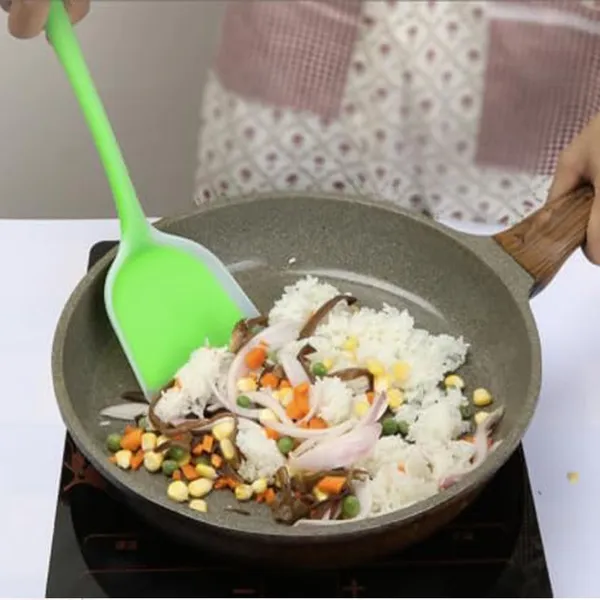 Silicone_Flexible_Wok_Spatula_for_Cookware_(Dark_Pink)