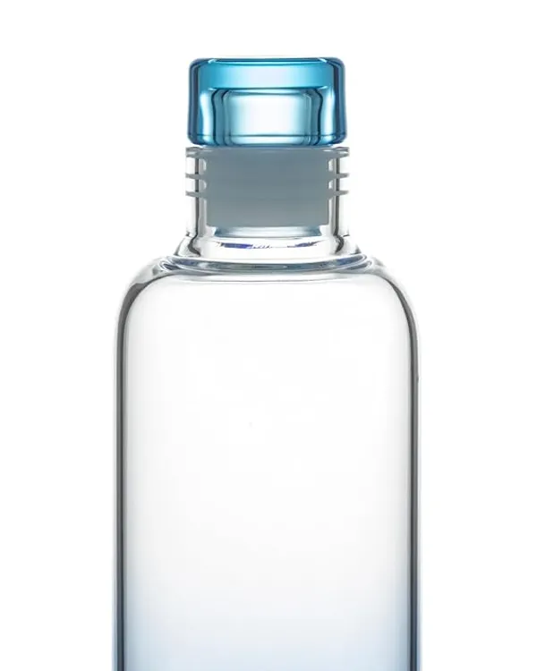 Pure_Borosilicate_Glass_Bottle_comes_in_3_different_sizes.