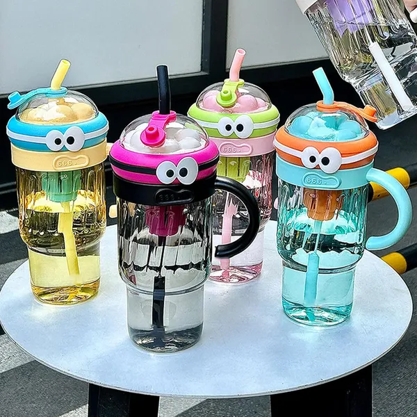 Beverage_Holder_with_Straw_Large_Capacity_Water_Cup_Multipurpose_Drinking_Bottle_|_Juices_Mug_with_Handle