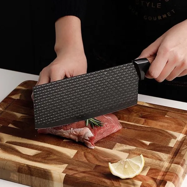 Seiken_Pro-Chef_Forged_Knife_Set_with_Scissors_&_Vegetable_Peeler