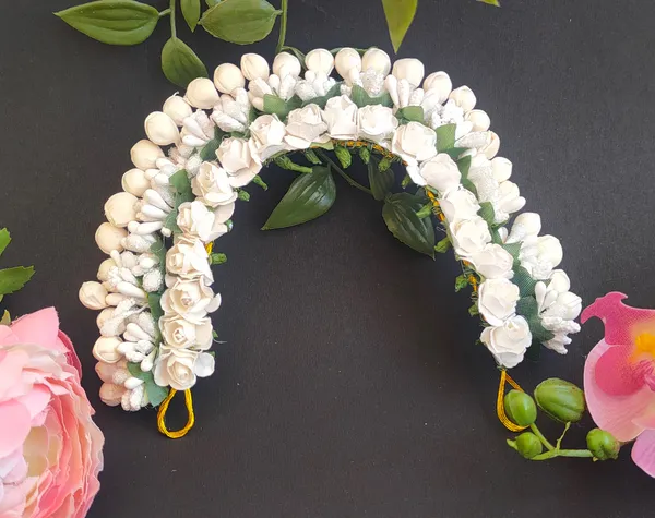 White_Artificial_Flower_Hair_Gajra_|_For_Women_Hair_Styling
