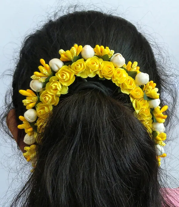 Yellow_Artificial_Flower_Hair_Gajra_|_For_Women_Hair_Styling